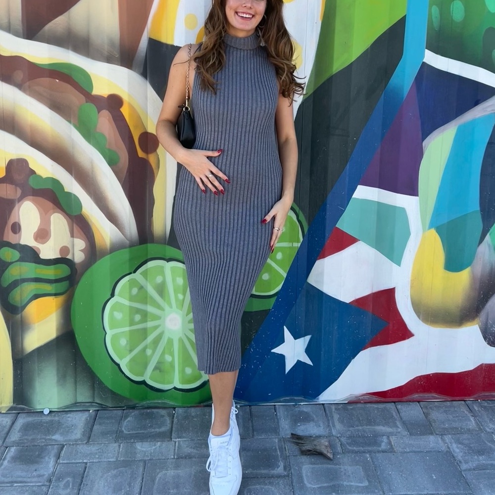 Vici Midi Knit Gray high neck dress with slit size Medium